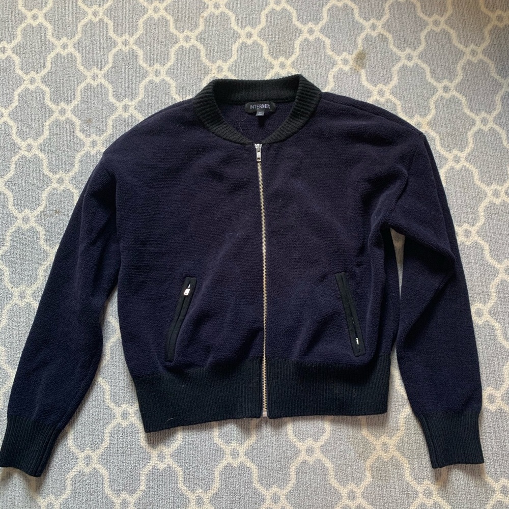 Intermix zip up cardigan, size medium